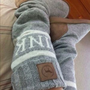Victoria’s Secret Pink Sweater Booties Grey